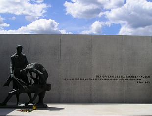 zentraler Gedenkort am Krematorium